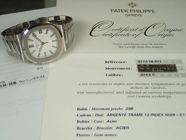 パテックフィリップ ノーチラス Ref.5711/1A ホワイト文字盤 中古 nautilus-24