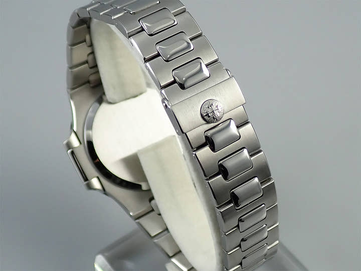 パテックフィリップ ノーチラス Ref.3800/1A-010 ステンレススチール ブルー文字盤