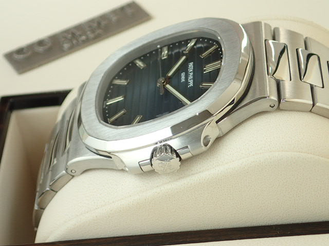 Patek Philippe Nautilus