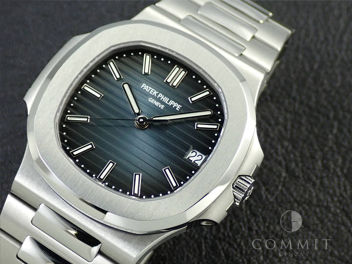 パテックフィリップ ノーチラス Ref.5711/1A-010 ステンレススチール ブルー文字盤