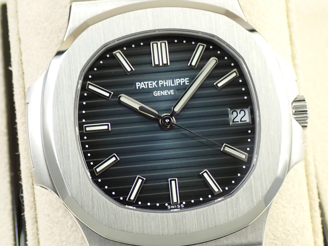 Patek Philippe Nautilus &lt;Warranty, Box, etc.&gt;