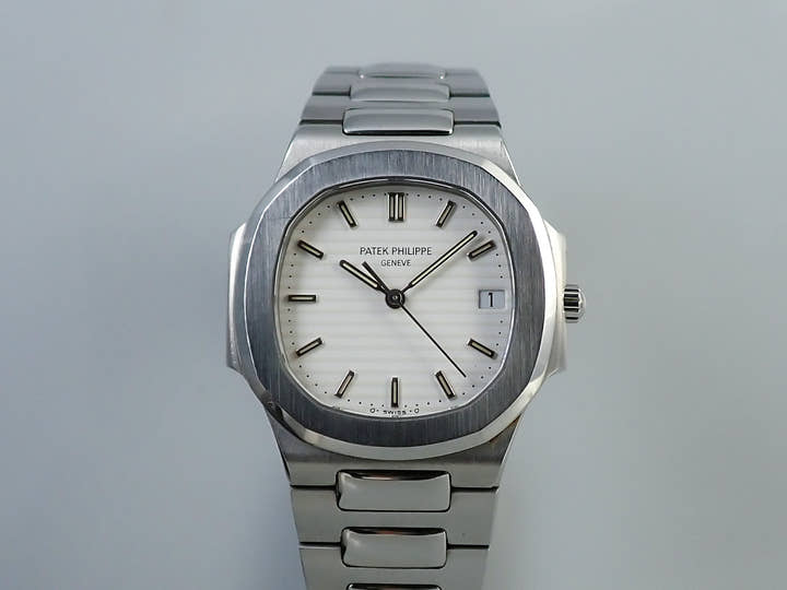 Patek Philippe Nautilus Quartz Ref. 3900/1 White Gold White Dial