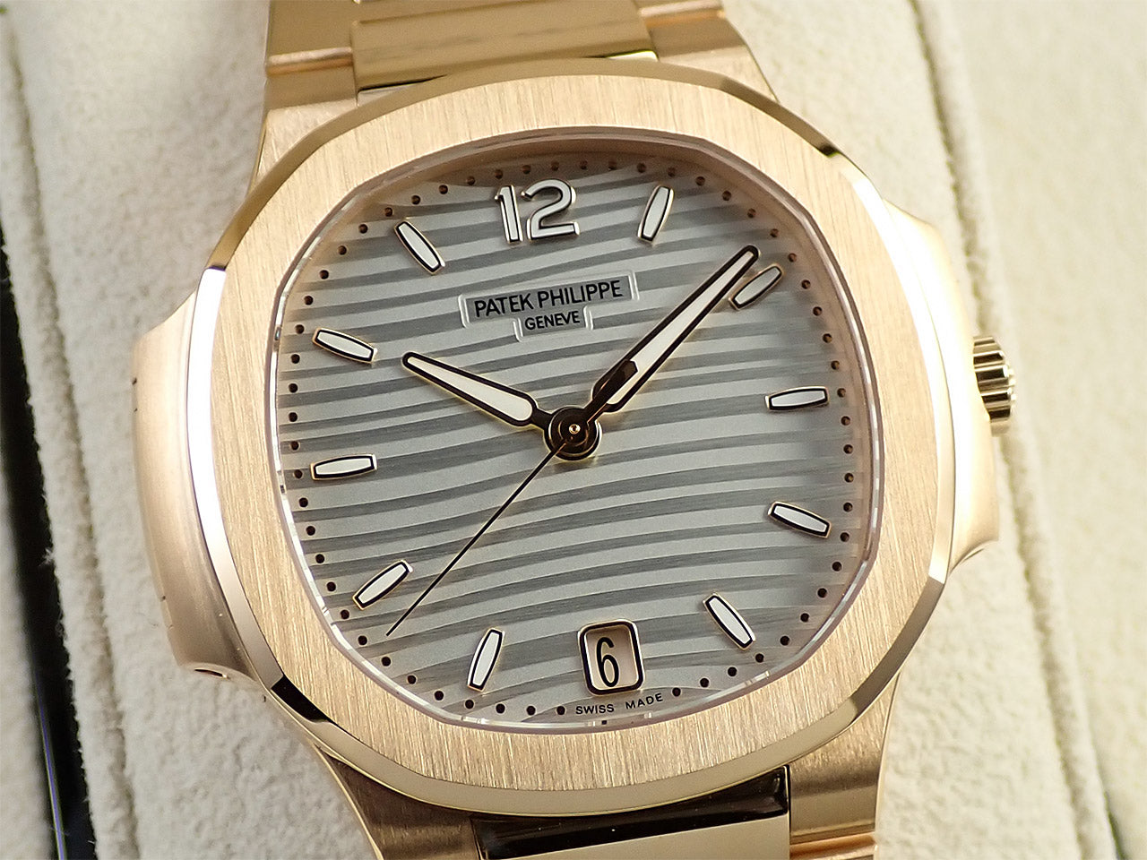 Patek Philippe Nautilus &lt;Warranty, Box, etc.&gt;