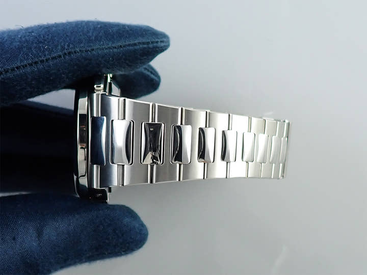 パテックフィリップ ノーチラス クロノグラフ TIFFANY＆CO. Ref.5980/1A-001 ステンレススチール ブルー文字盤