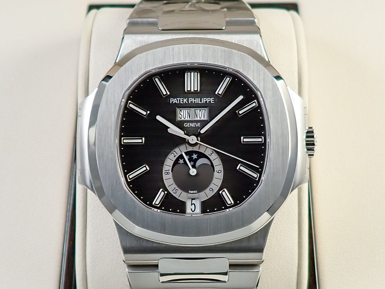 Patek Philippe Nautilus Annual Calendar Moon Phase &lt;Warranty, Box, etc.&gt;