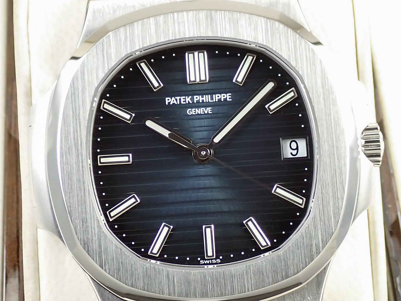 Patek Philippe Nautilus &lt;Warranty, Box, etc.&gt;