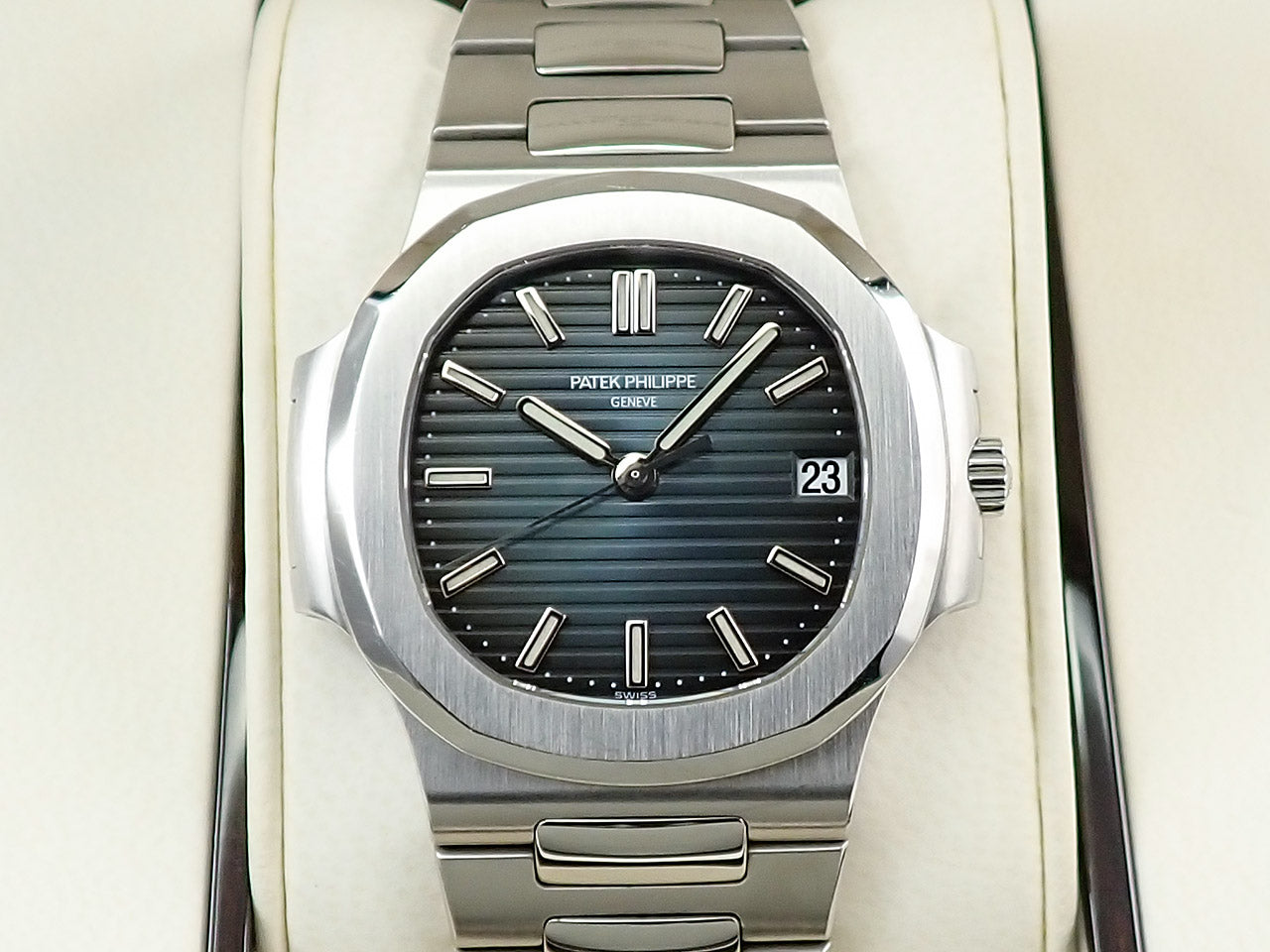 Patek Philippe Nautilus &lt;Warranty, Box, etc.&gt;