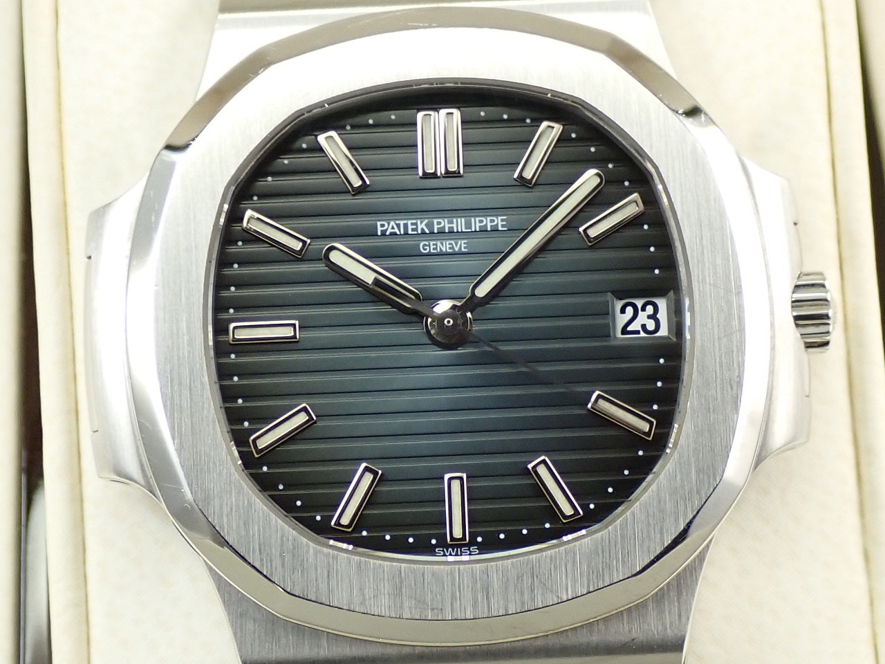 Patek Philippe Nautilus &lt;Warranty, Box, etc.&gt;