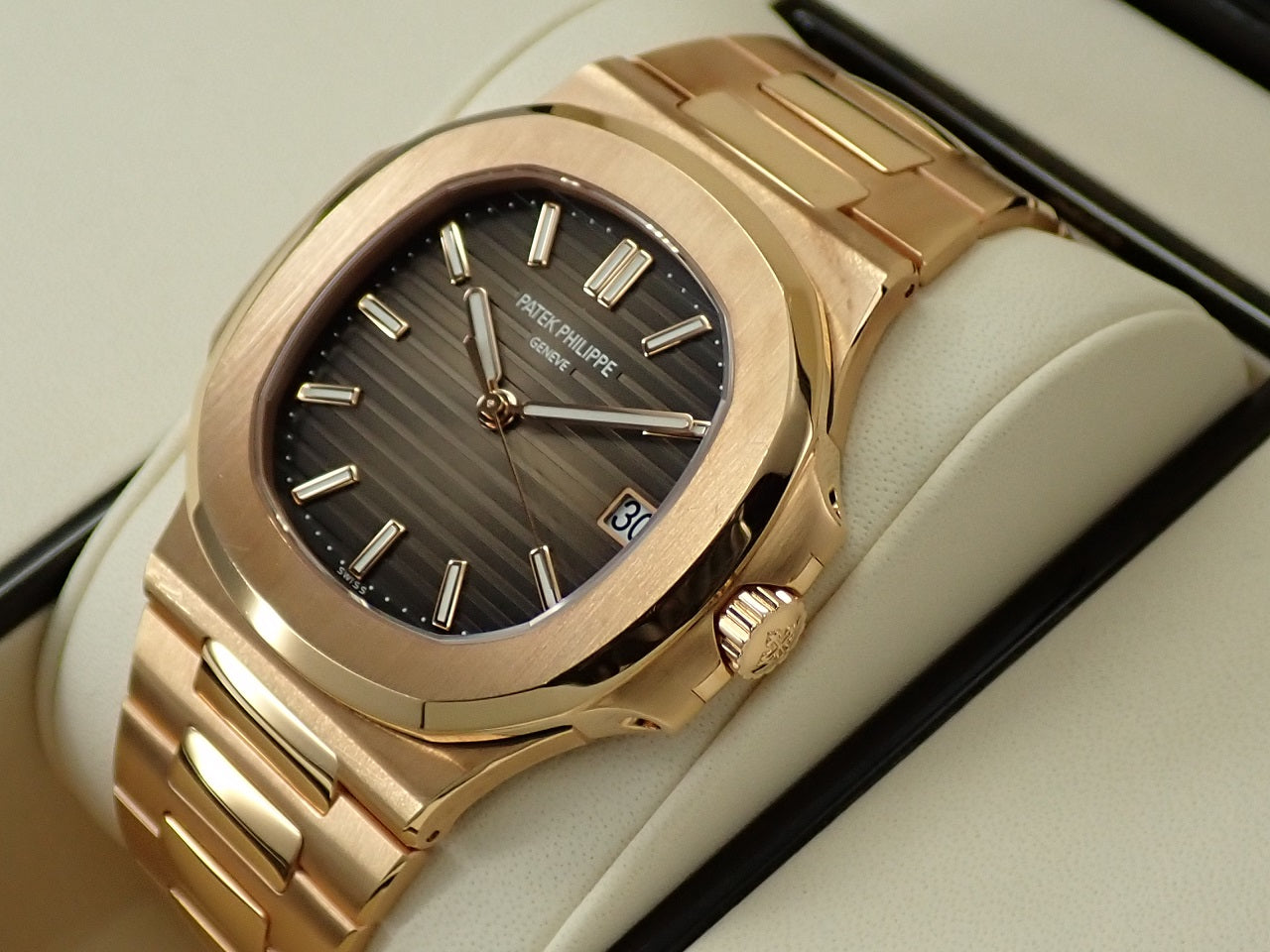 Patek Philippe Nautilus &lt;Warranty, Box, etc.&gt;