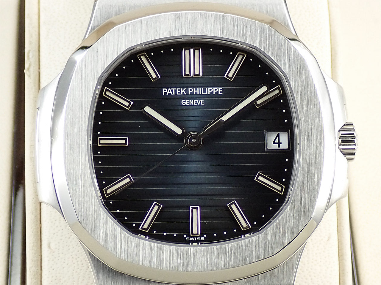 Patek Philippe Nautilus &lt;Warranty, Box, etc.&gt;