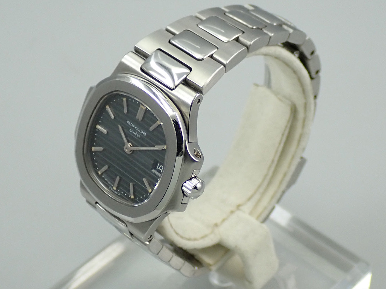 Patek Philippe Nautilus Quartz &lt;Other&gt;