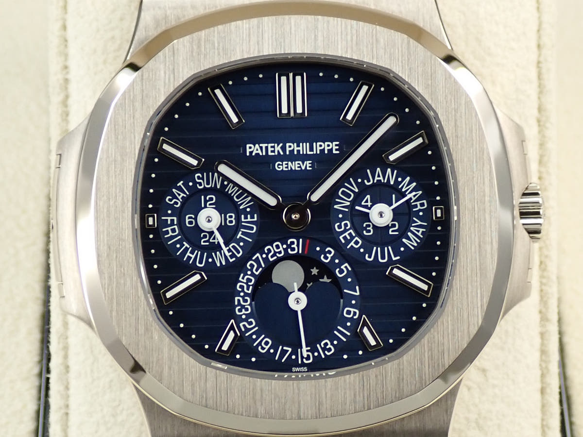 パテックフィリップ ノーチラス Ref.5740/1G-001 ブルー文字盤 極美品 PR170331