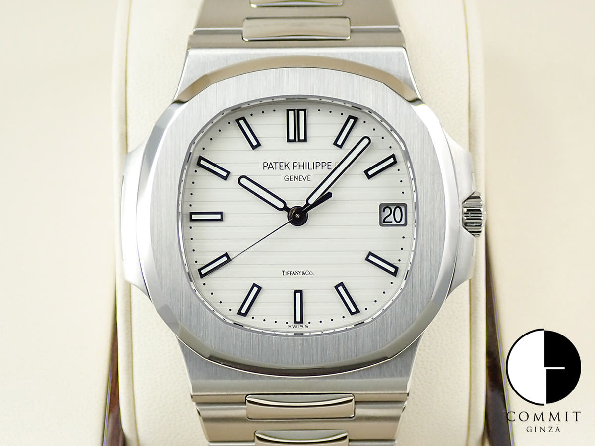 パテックフィリップ ノーチラス TIFFANY＆CO. Ref.5711/1A-011 ホワイト文字盤 極美品 4SR30A90
