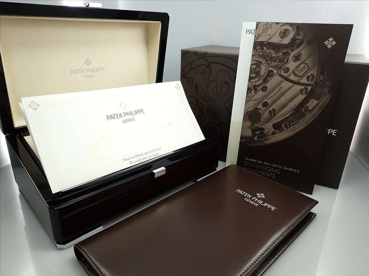 Patek Philippe Nautilus &lt;Warranty, Box, etc.&gt;