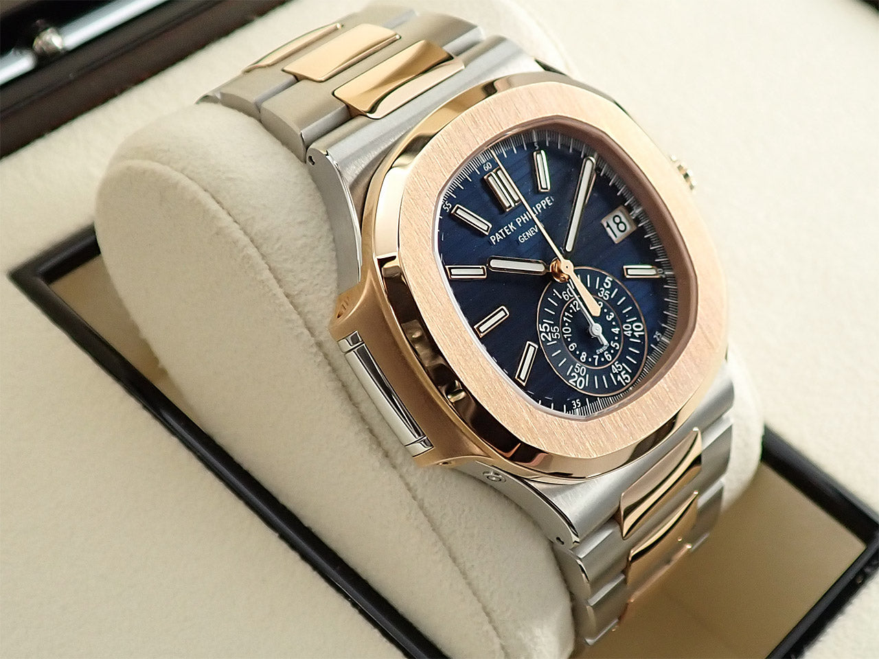 Patek Philippe Nautilus &lt;Warranty, Box, etc.&gt;