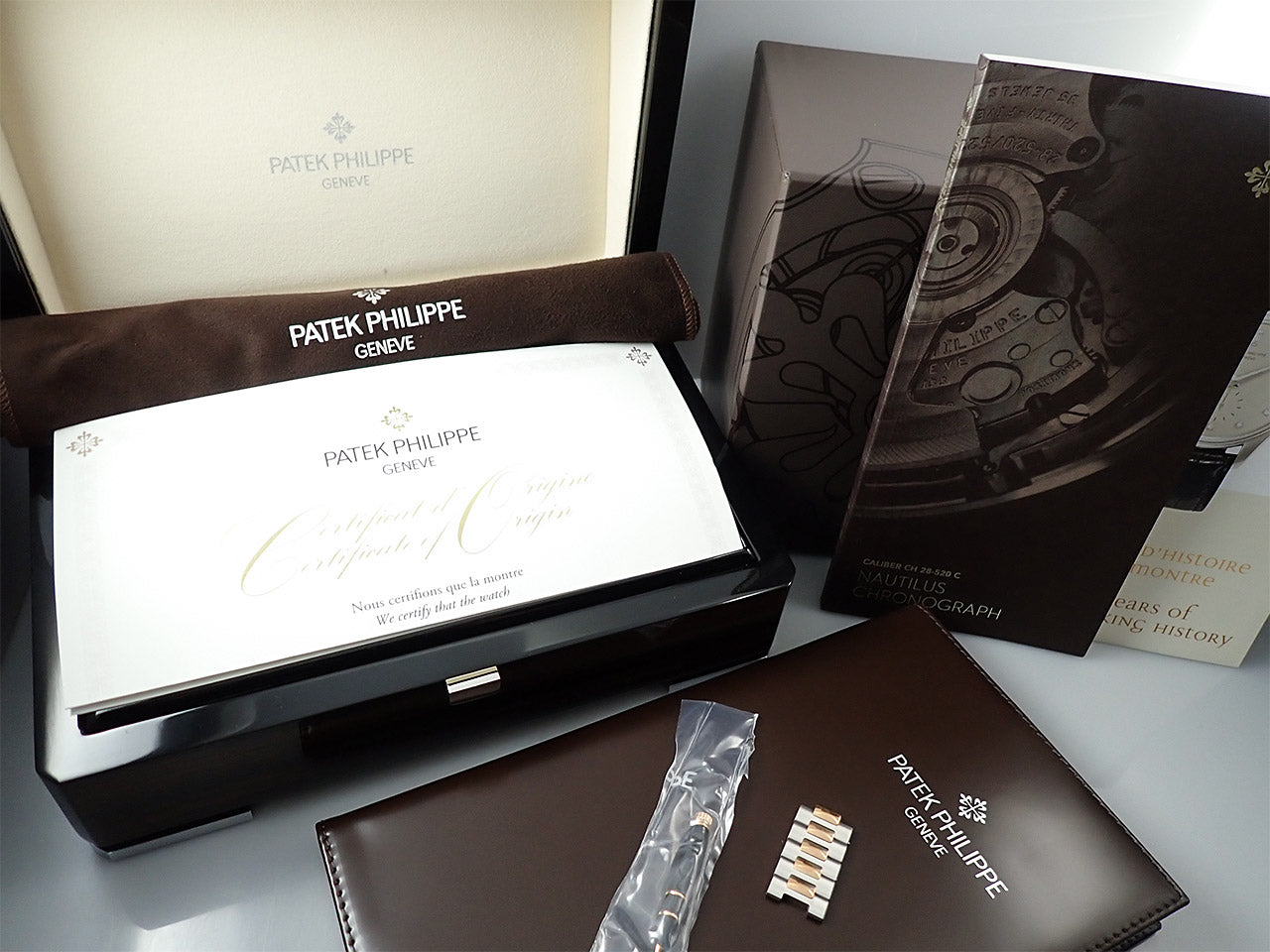 Patek Philippe Nautilus &lt;Warranty, Box, etc.&gt;