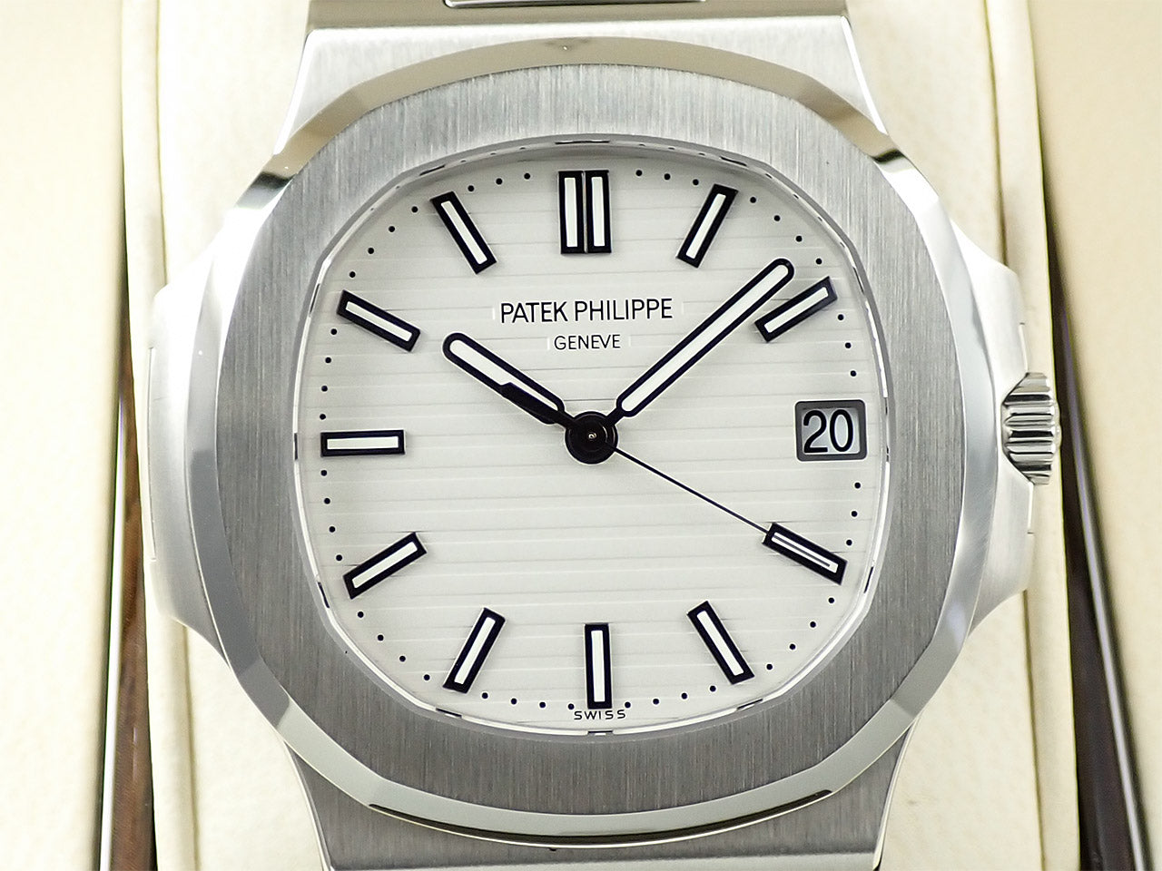 Patek Philippe Nautilus &lt;Warranty, Box, etc.&gt;