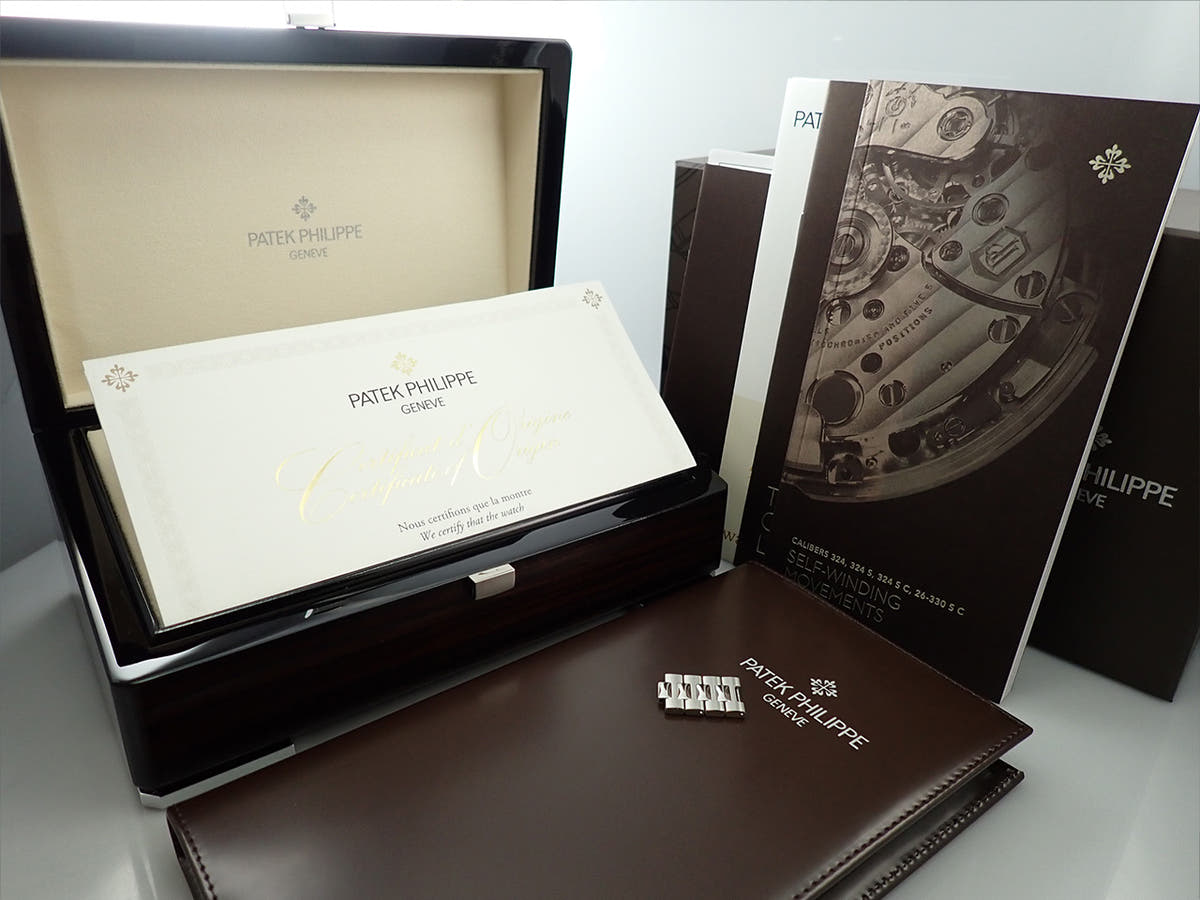 パテックフィリップ ノーチラス Ref.5711/1A-010 ブルー文字盤 美品 41M301JH