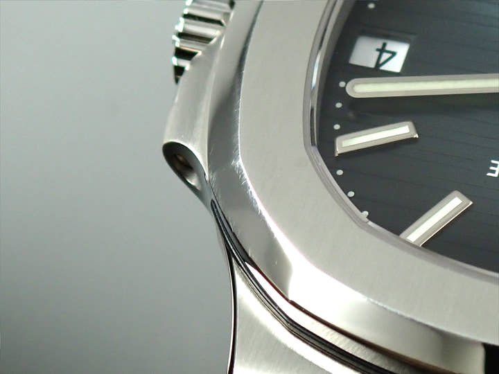 パテックフィリップ ノーチラス Ref.5711/1A-010 ステンレススチール ブルー文字盤