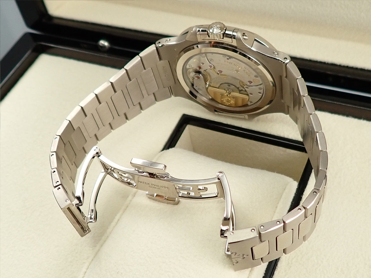 Patek Philippe Nautilus Perpetual Calendar &lt;Warranty, Box, etc.&gt;