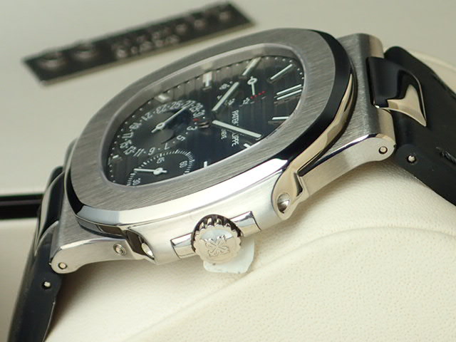 Patek Philippe Nautilus Petitcon Ref.5712G-001