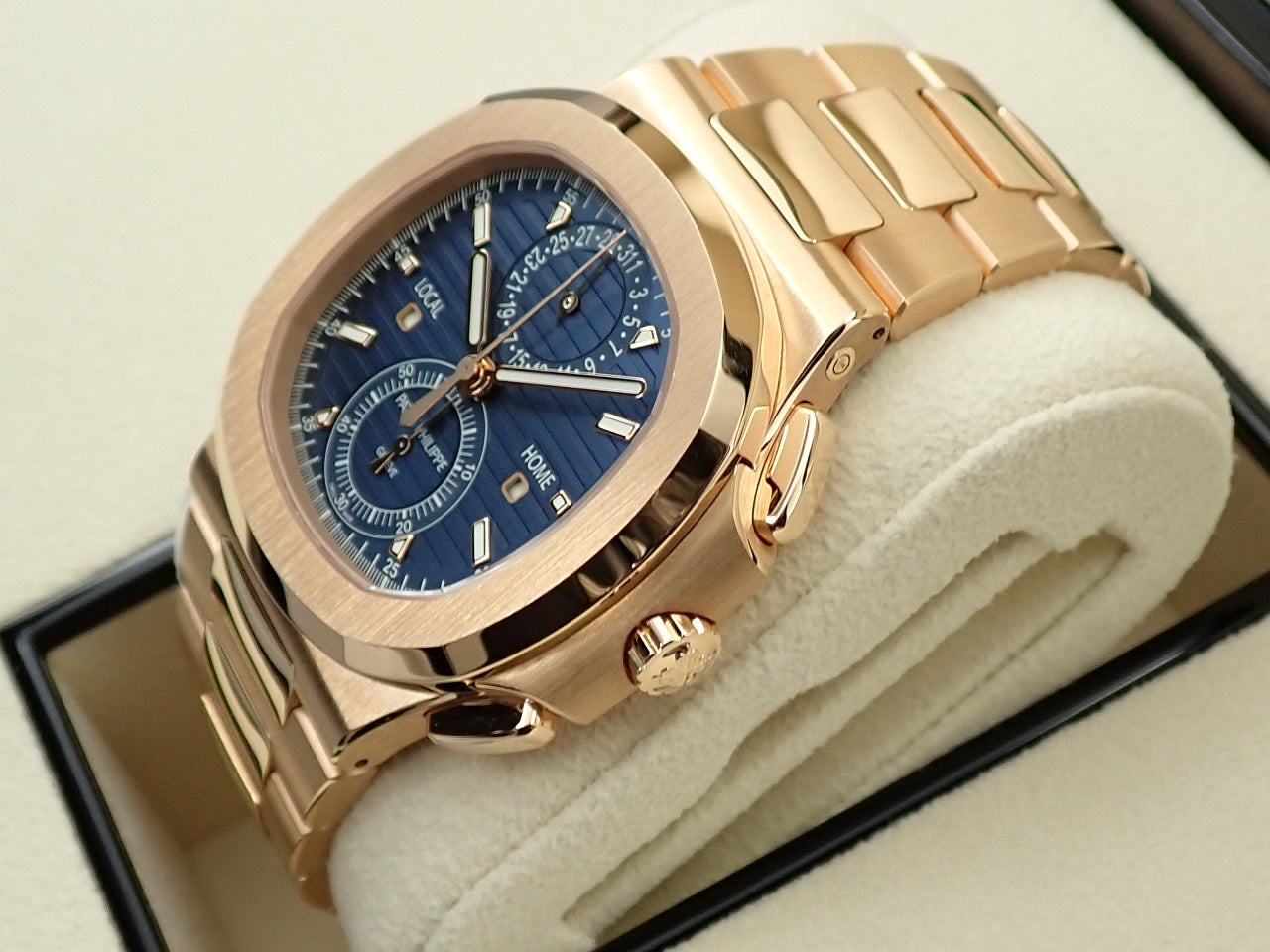 Patek Philippe Nautilus &lt;Warranty, Box, etc.&gt;