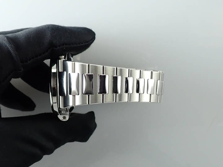 パテックフィリップ ノーチラス クロノグラフ Ref.5980/1A-014 ステンレススチール ブラック文字盤