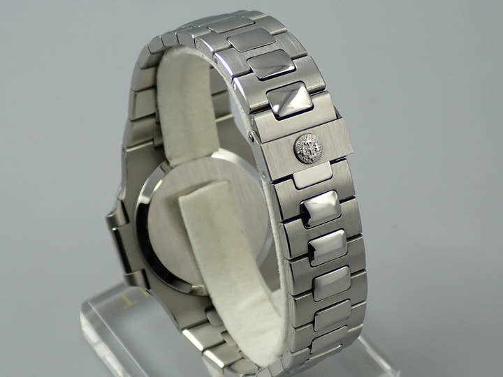 パテックフィリップ ノーチラス Ref.3800/001 ステンレススチール ブルー文字盤