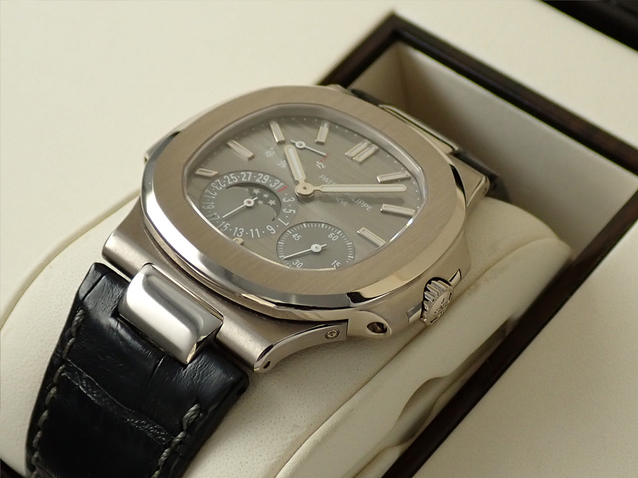 Patek Philippe Nautilus Petite Complication &lt;Warranty, Box, etc.&gt;