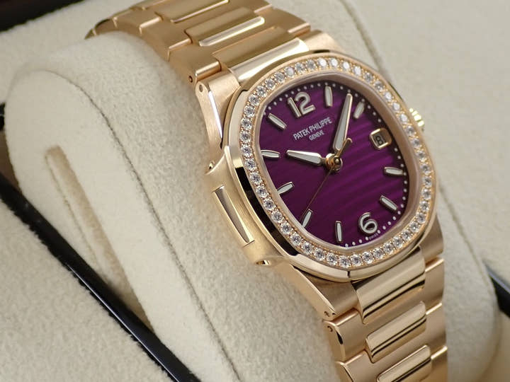 Patek Philippe Nautilus &lt;Box and Others&gt;