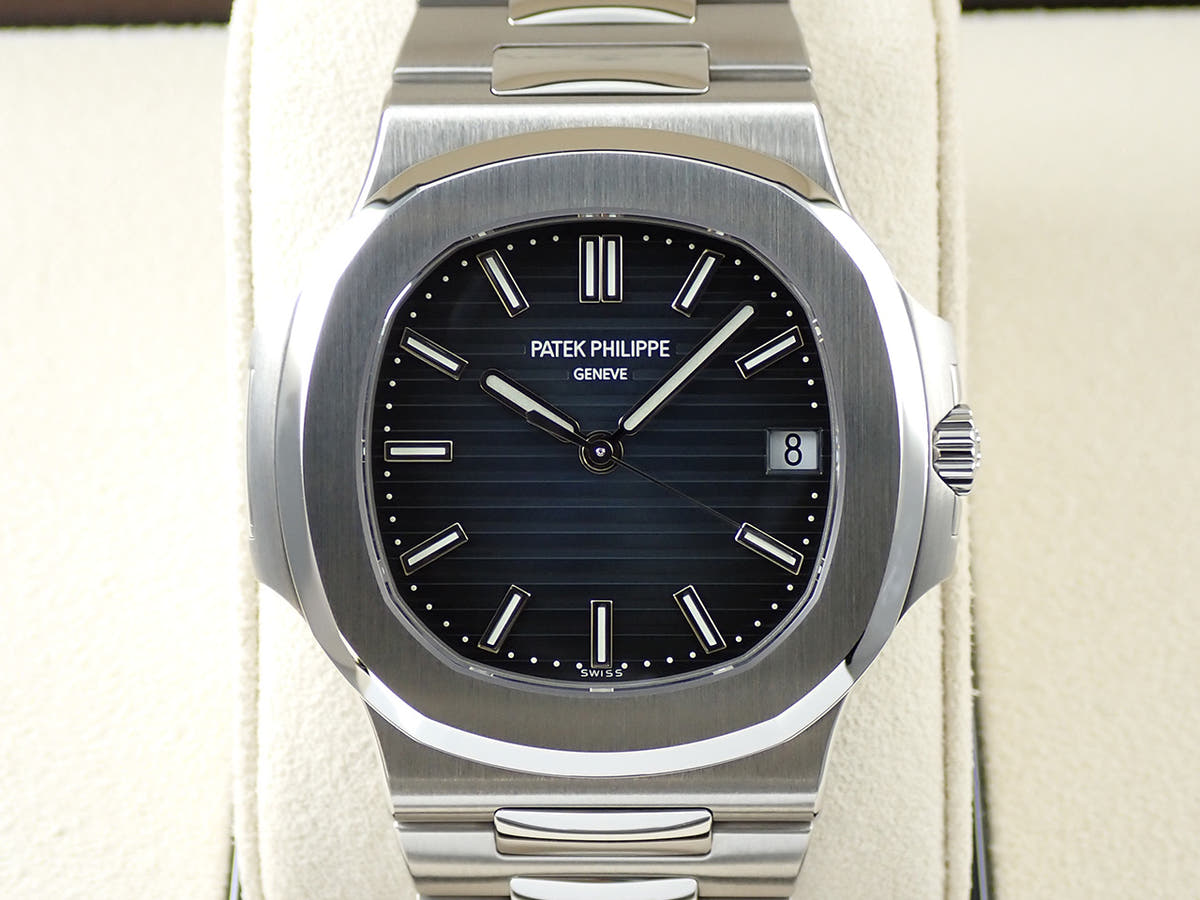 パテックフィリップ ノーチラス Ref.5711/1A-010 ブルー文字盤 美品 TCUAZ27K