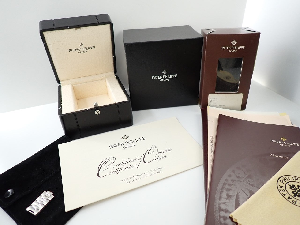 Patek Philippe Nautilus &lt;Warranty, Box, etc.&gt;