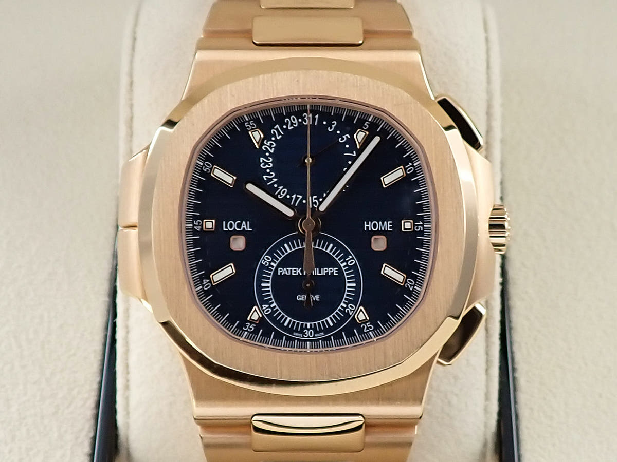 パテックフィリップ ノーチラス トラベルタイム クロノグラフ Ref.5990/1R-001 ブルーソレイユ文字盤 中古 X9U1XMFU