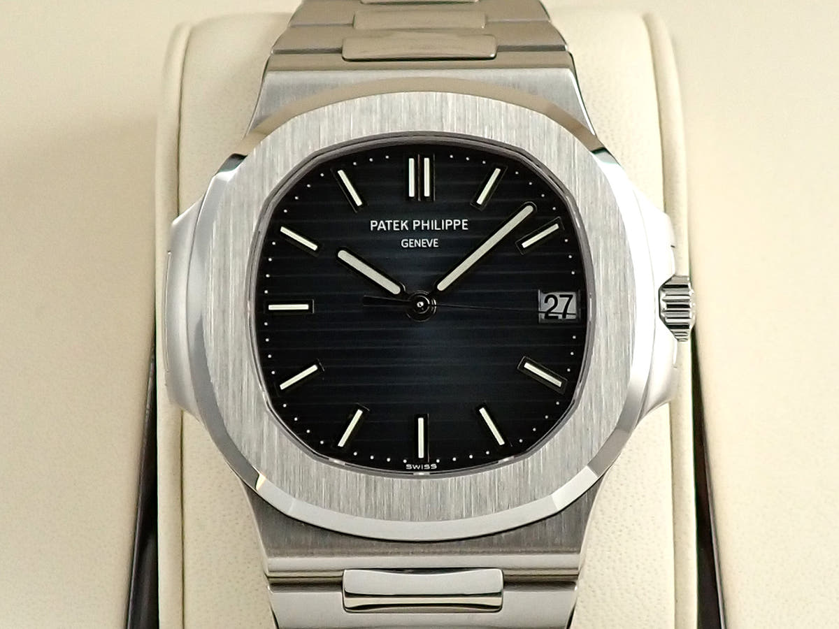 パテックフィリップ ノーチラス Ref.5711/1A-010 ブルー文字盤 美品 FU81RSLC