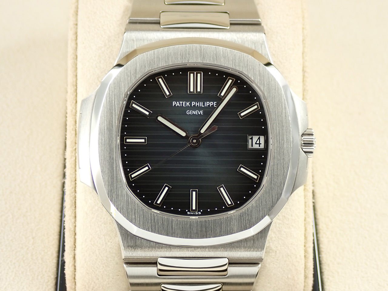 Patek Philippe Nautilus Ref.5711/1A-010 Stainless Steel Blue Dial