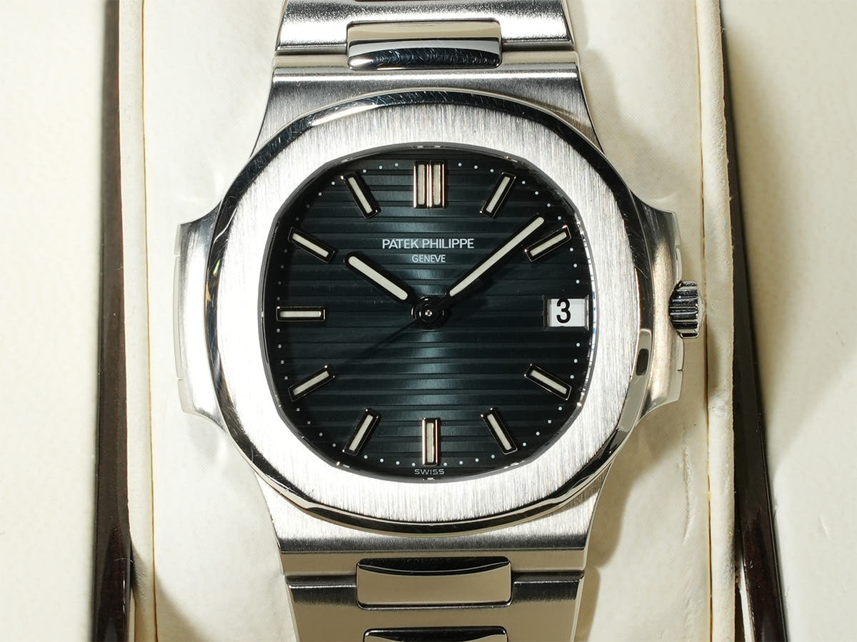 パテックフィリップ ノーチラス Ref.5800/1A-001 ブルー文字盤 中古 K0075799