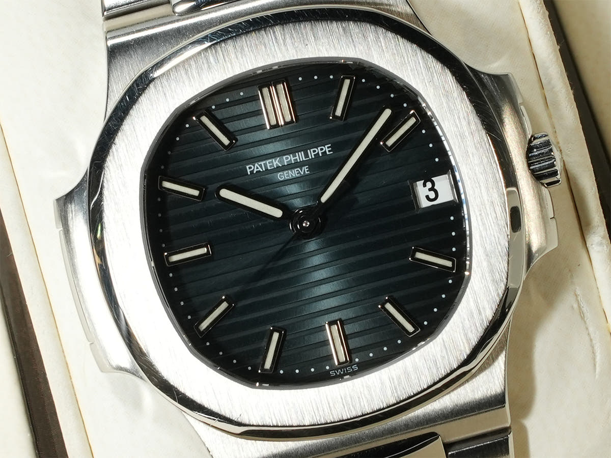 パテックフィリップ ノーチラス Ref.5800/1A-001 ブルー文字盤 中古 K0075799