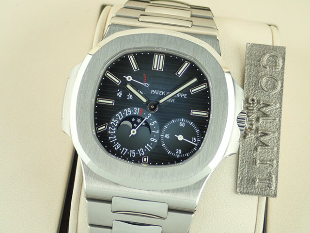 Patek Philippe Nautilus Petitcon