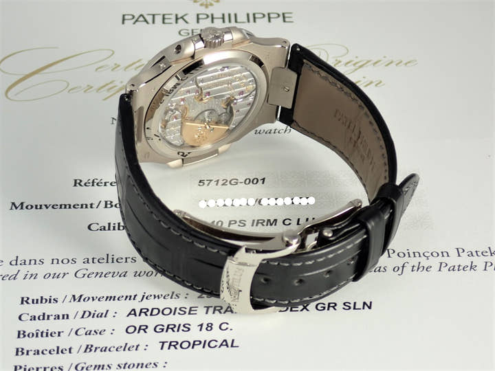パテックフィリップ ノーチラス Ref.5712G-001 グレー文字盤 中古 nautilus-46