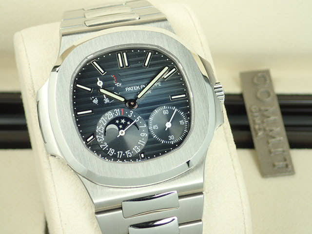 パテックフィリップ ノーチラス Ref.5712/1A-001 ブラックブルー文字盤 美品 nautilus-49