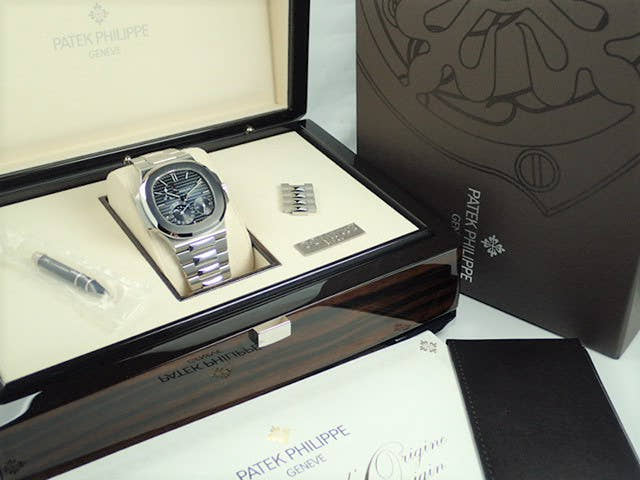 パテックフィリップ ノーチラス Ref.5712/1A-001 ブラックブルー文字盤 美品 nautilus-49