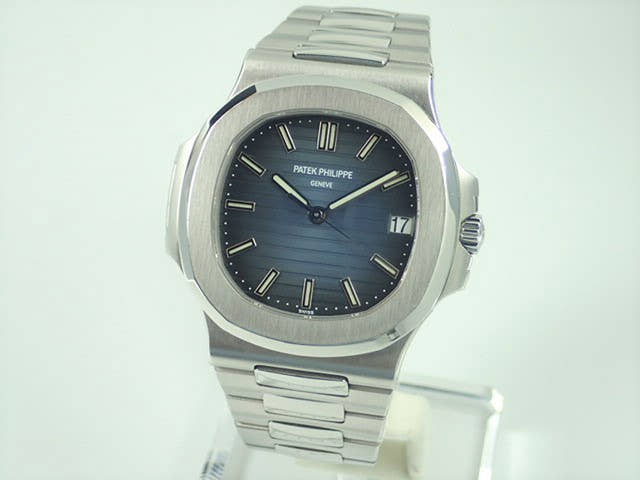 パテックフィリップ ノーチラス Ref.5711/1A-001 ブラックブルー文字盤 中古 nautilus-56