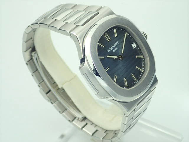 パテックフィリップ ノーチラス Ref.5711/1A-001 ブラックブルー文字盤 中古 nautilus-56