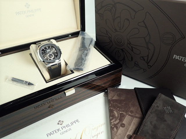 Patek Philippe Nautilus Annual Calendar [Good Condition]