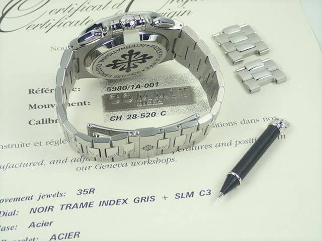 パテックフィリップ ノーチラス Ref.5980/1A-001 ブラックブルー文字盤 中古 nautilus-65
