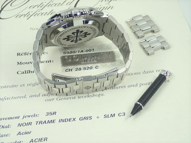 パテックフィリップ ノーチラス Ref.5980/1A-001 ブラックブルー文字盤 中古 nautilus-65