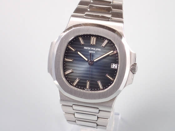 パテックフィリップ ノーチラス Ref.5711/1A ブラックブルー文字盤 中古 nautilus-6