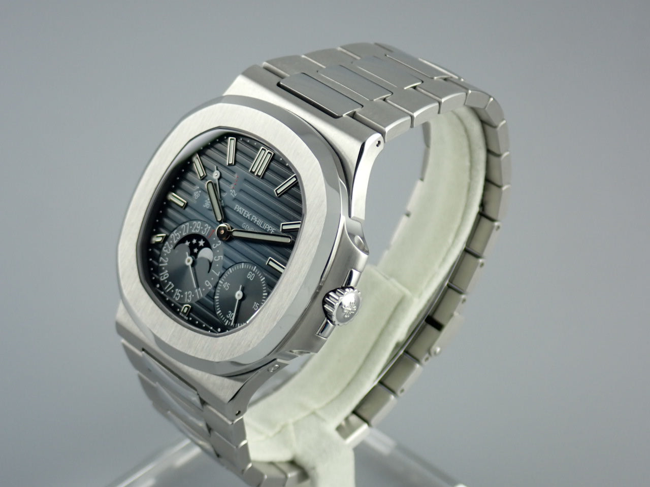 Patek Philippe Nautilus Petitcon [Excellent condition]