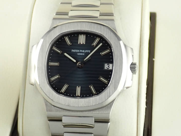 パテックフィリップ ノーチラス Ref.5800/1A-001 ダークブルー文字盤 中古 nautilus-89