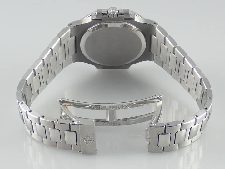 パテックフィリップ ノーチラス Ref.3800/1A-010 ダークブルー文字盤 中古 nautilus-92